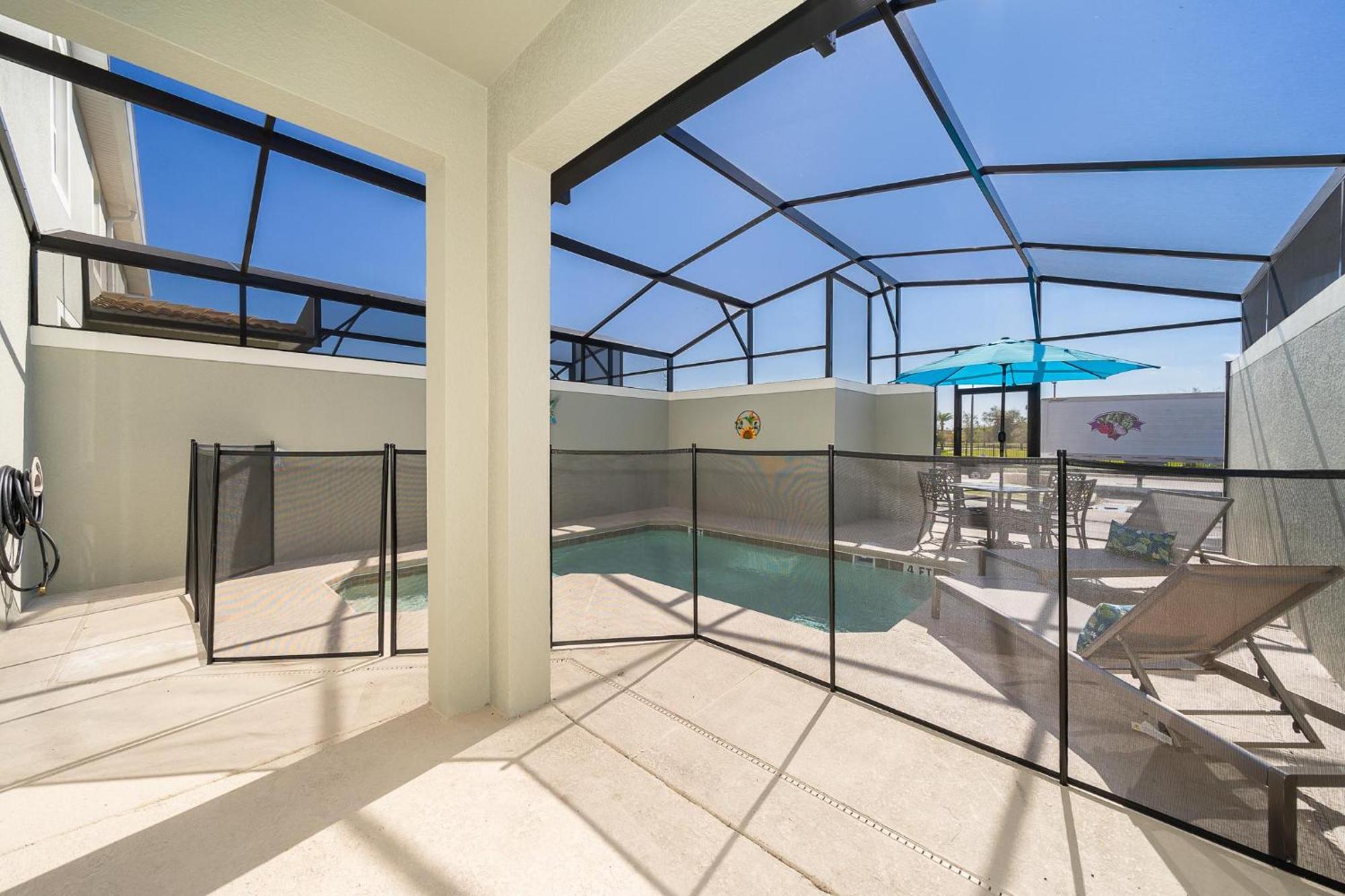 Casa de férias 4834sl Townhouse 4 Bedrooms & 3 Bathrooms + Pool