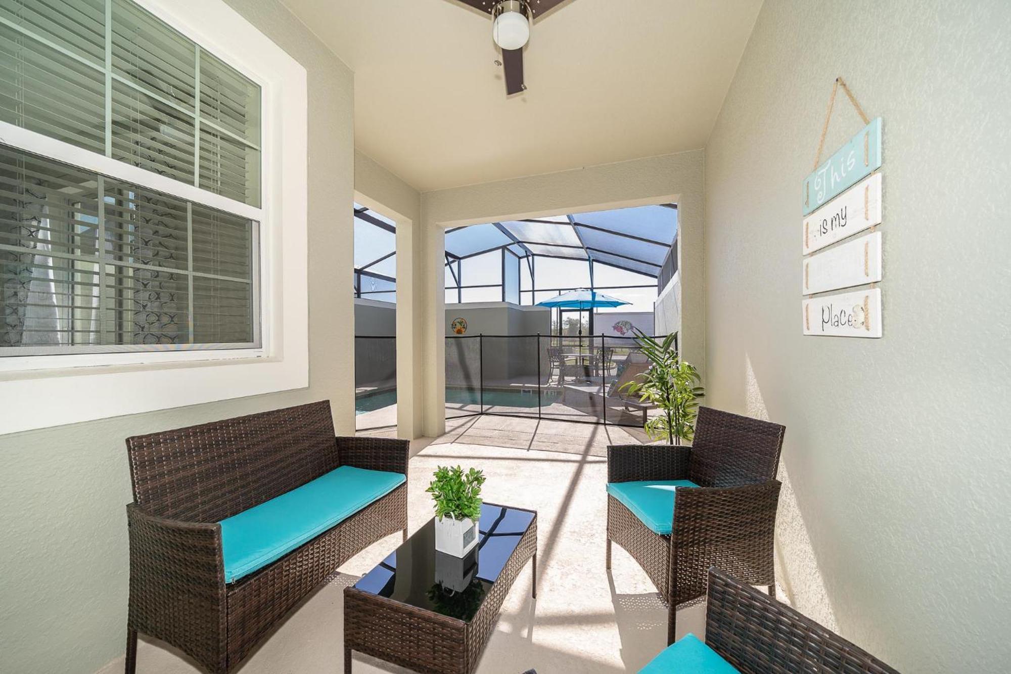 Casa de férias 4834sl Townhouse 4 Bedrooms & 3 Bathrooms + Pool